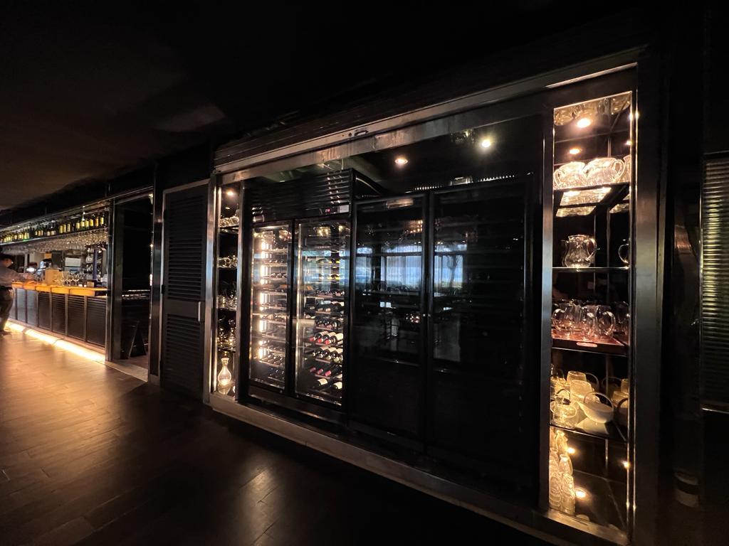 Premium commercial wine and beverage display cabinet, DS Business Equipment Malaysia